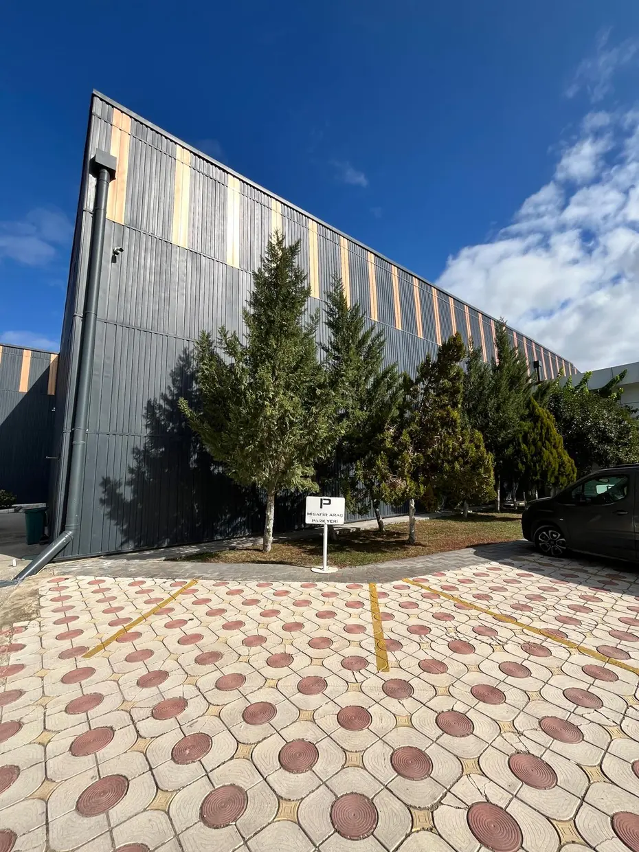TAKOZLAR FABRİKA